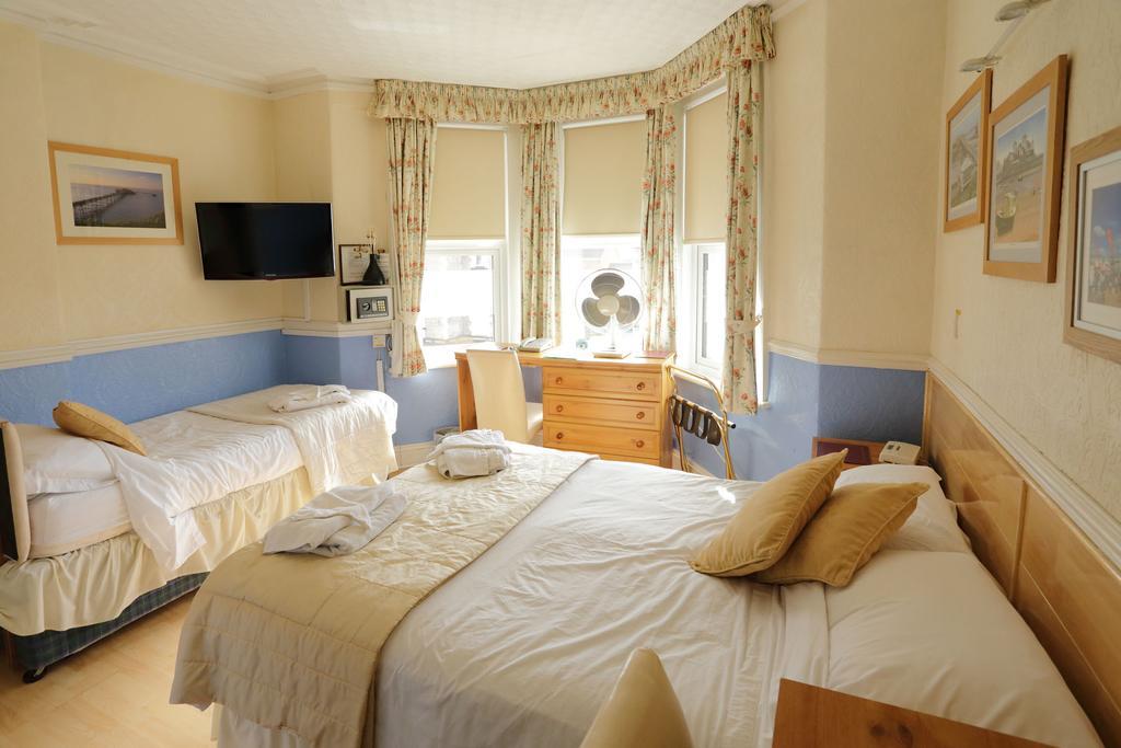 Saxonia Guest House Weston-super-Mare Quarto foto